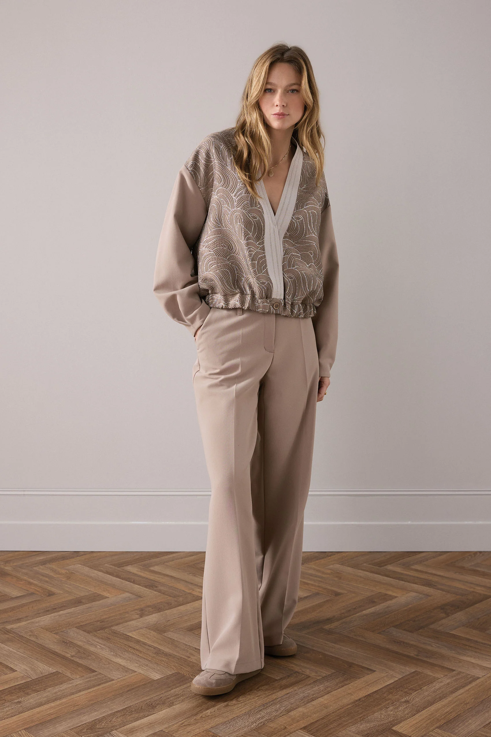 1s1256-11680-253-C6-706_Default_1_2560x