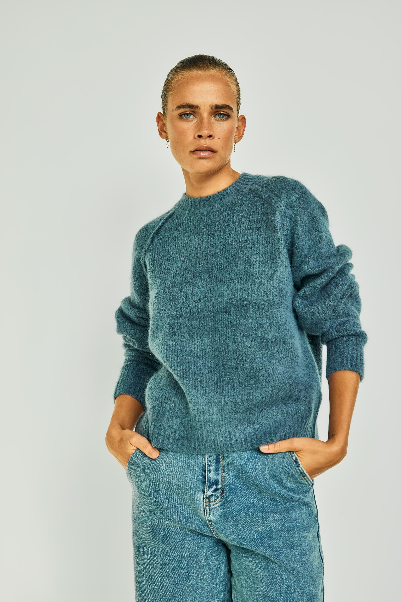 Wblandrea_ls_cropped20pullover_Country_Blue