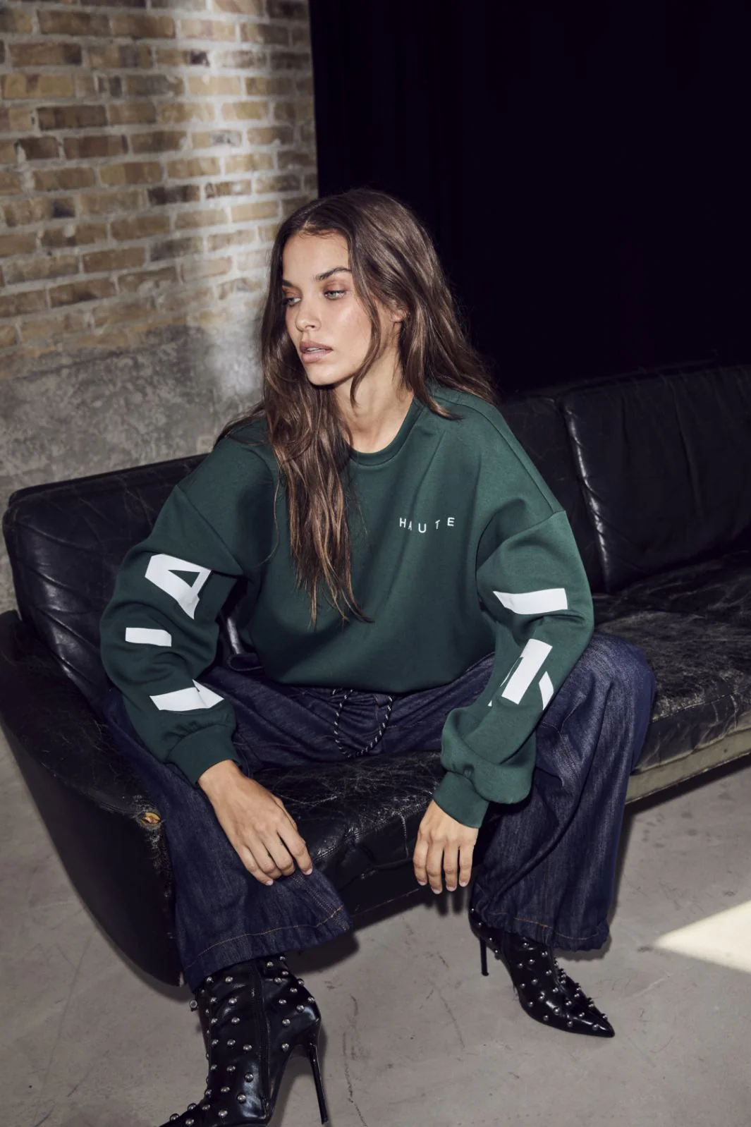 haute-lamitie-maxi-split-logo-sweat-hl10413-sporty-green-sweatshirts-876030