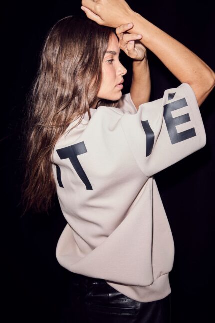 Haute L'Amitié Maxi split logo sweat