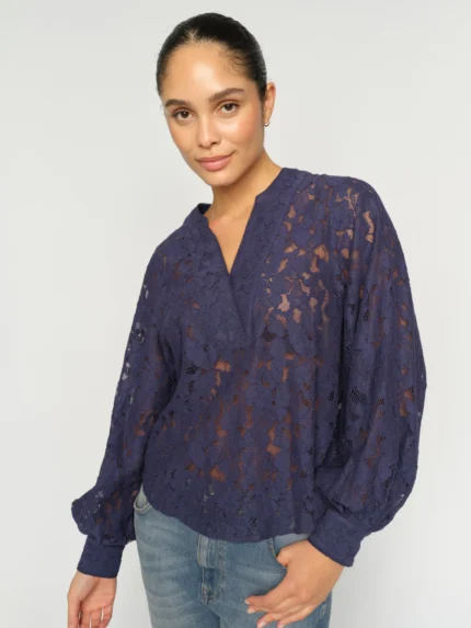 Mos Mosh Yen river lace blouse