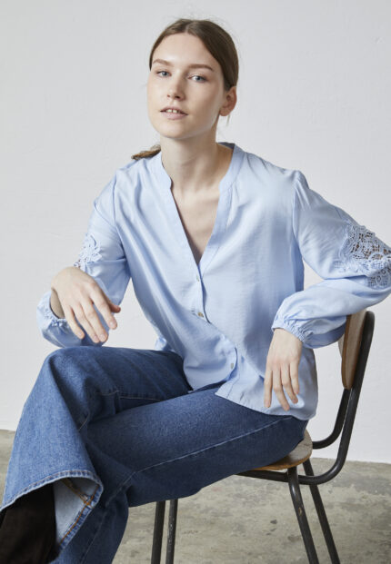 Sisters Point Viaba blouse