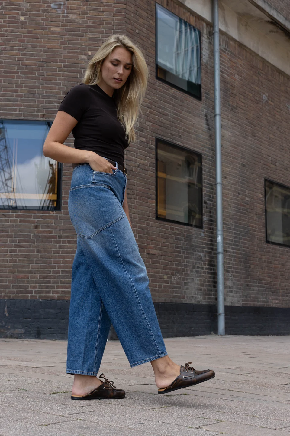 NinaPocket-Regular-D40WashedIndigo02